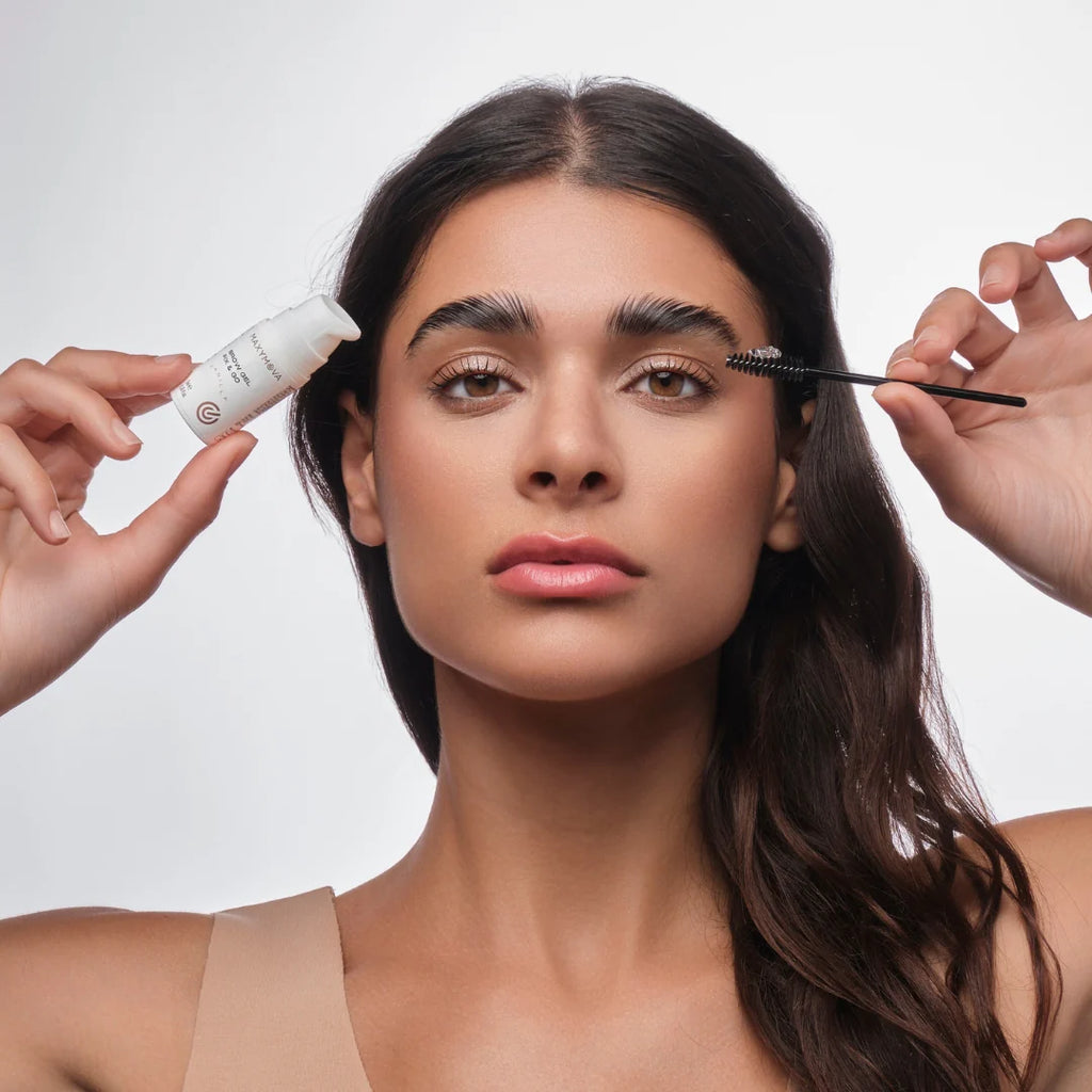 BROW GEL FIX & GO - Sparset